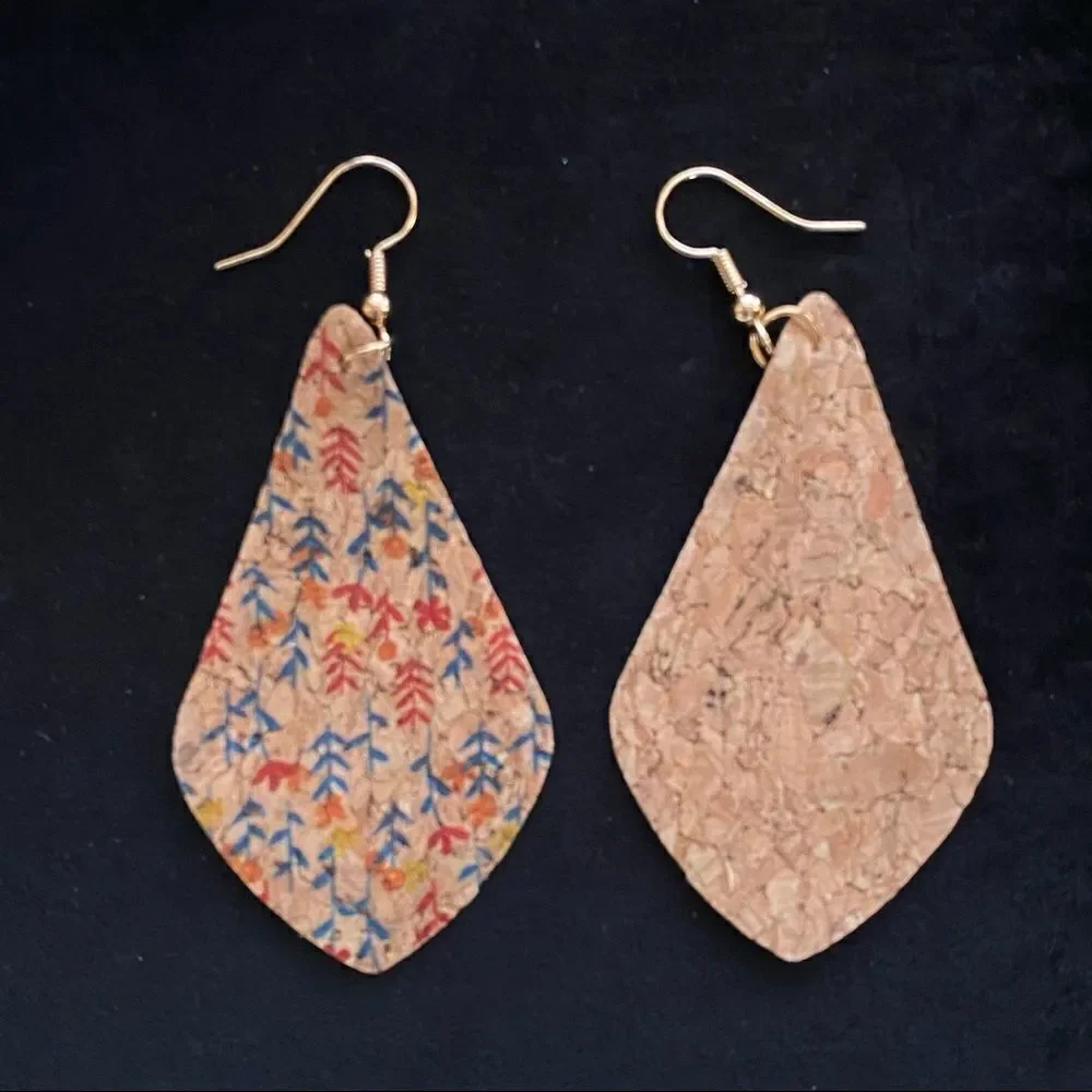 Flower Leaf Print Teardrop Shape Lightweight Cork Drop Earrings NWT